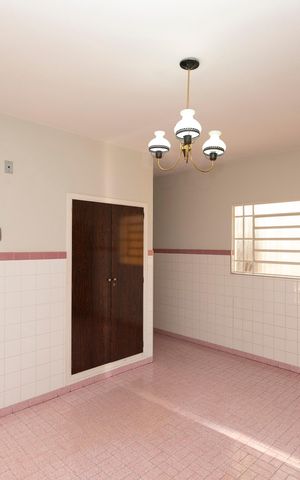 Casa à venda com 174m², 4 quartos e 3 vagasCOZINHA