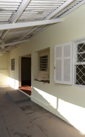 Casa à venda com 174m², 4 quartos e 3 vagasEDICULA