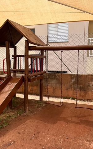 Apartamento para alugar com 55m², 2 quartos e 1 vaga Apartamento para alugar com 55m², 2 quartos e 1 vagaÁrea comum - Playground