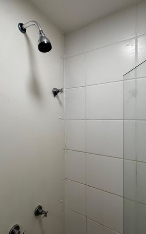 Apartamento para alugar com 60m², 2 quartos e 1 vaga Apartamento para alugar com 60m², 2 quartos e 1 vagaBanheiro Social