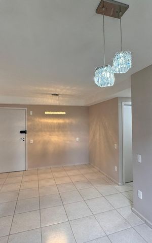 Apartamento para alugar com 60m², 2 quartos e 1 vaga Apartamento para alugar com 60m², 2 quartos e 1 vagaSala