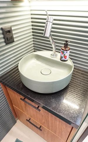 Apartamento à venda com 55m², 2 quartos e sem vagaBanheiro