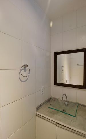 Apartamento à venda com 61m², 3 quartos e 1 vaga Apartamento à venda com 61m², 3 quartos e 1 vagaBanheiro