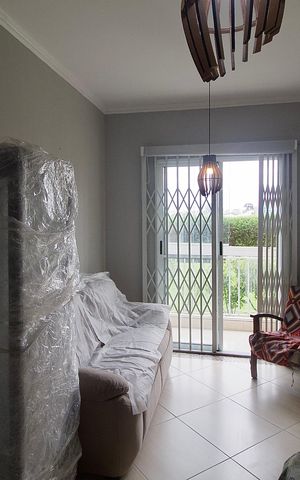 Apartamento à venda com 61m², 3 quartos e 1 vaga Apartamento à venda com 61m², 3 quartos e 1 vagaSala