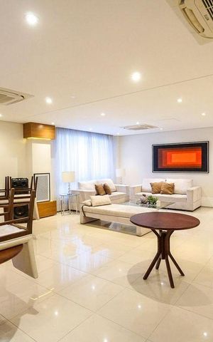 Apartamento à venda com 103m², 3 quartos e 2 vagas Apartamento à venda com 103m², 3 quartos e 2 vagasCondomínio