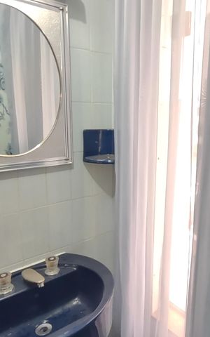 Casa para alugar com 354m², 3 quartos e 3 vagas Casa para alugar com 354m², 3 quartos e 3 vagasBanheiro da Suíte 2