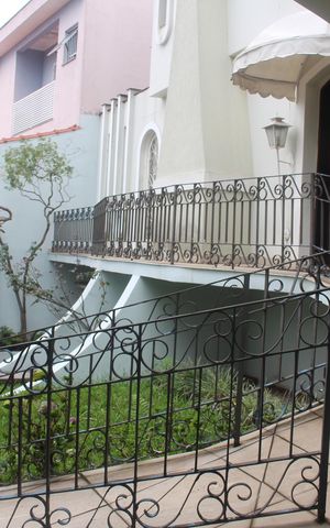 Casa à venda com 354m², 3 quartos e 3 vagasQuintal