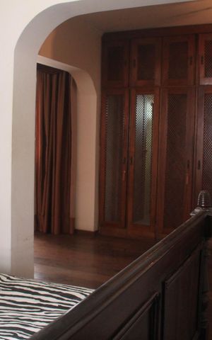 Casa à venda com 354m², 3 quartos e 3 vagasSuíte 1