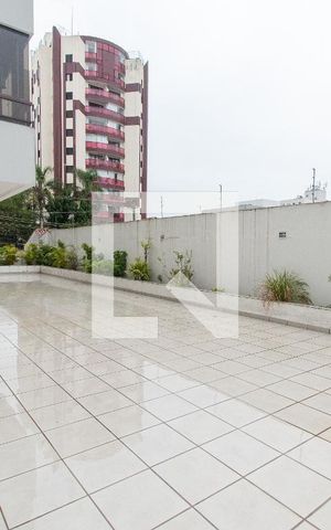 Apartamento para alugar com 118m², 3 quartos e 3 vagas Apartamento para alugar com 118m², 3 quartos e 3 vagasÁrea comum