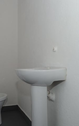 Casa para alugar com 160m², 3 quartos e 1 vagaÁrea gourmet - Banheiro