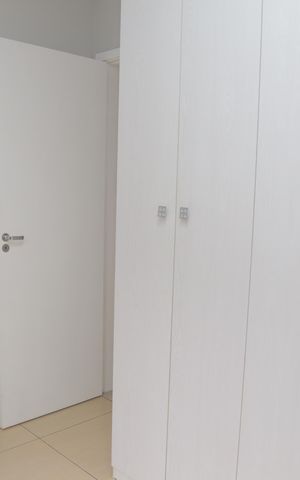 Apartamento à venda com 50m², 2 quartos e 1 vaga Apartamento à venda com 50m², 2 quartos e 1 vagaGuarda-roupa quarto 1