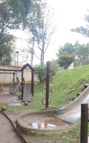 Apartamento à venda com 50m², 2 quartos e 1 vaga Apartamento à venda com 50m², 2 quartos e 1 vagaÁrea comum - Playground