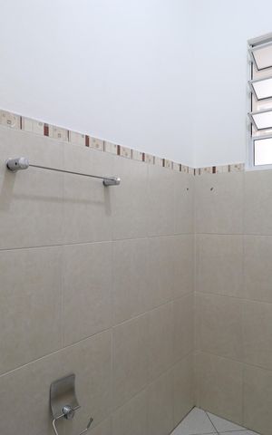 Apartamento à venda com 65m², 2 quartos e sem vagaBanheiro 
