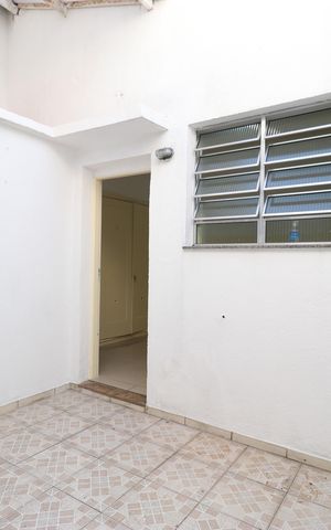 Apartamento à venda com 65m², 2 quartos e sem vagaQuintal e área de serviço 