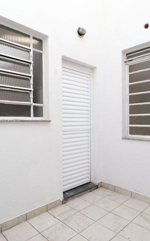 Apartamento à venda com 65m², 2 quartos e sem vagaQuintal e área de serviço 