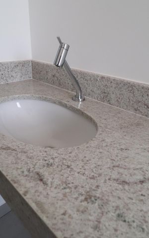 Apartamento para alugar com 115m², 3 quartos e 2 vagasBanheiro do Quarto 1