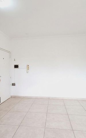 Apartamento para alugar com 43m², 2 quartos e 1 vaga Apartamento para alugar com 43m², 2 quartos e 1 vagaSala/Cozinha