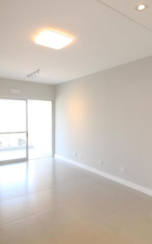 Apartamento à venda com 68m², 3 quartos e 1 vagaSala / Cozinha