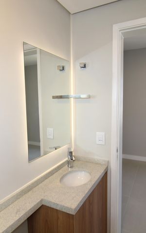 Apartamento à venda com 68m², 3 quartos e 1 vagaQuarto 2 - Banheiro