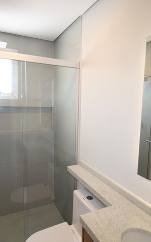 Apartamento à venda com 68m², 3 quartos e 1 vagaQuarto 2 - Banheiro