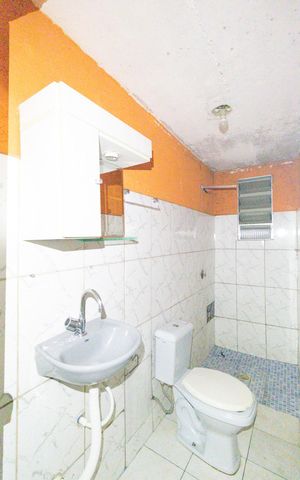 Casa para alugar com 60m², 1 quarto e sem vaga