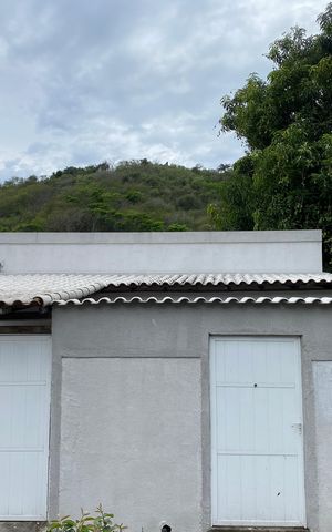 Casa para alugar com 150m², 3 quartos e 1 vaga Casa para alugar com 150m², 3 quartos e 1 vagaFachada