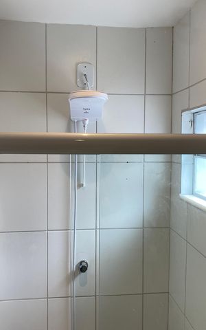 Casa para alugar com 150m², 3 quartos e 1 vaga Casa para alugar com 150m², 3 quartos e 1 vagaBanheiro