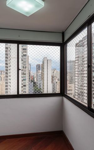 Apartamento à venda com 130m², 3 quartos e 1 vaga Apartamento à venda com 130m², 3 quartos e 1 vagaQuarto Suíte