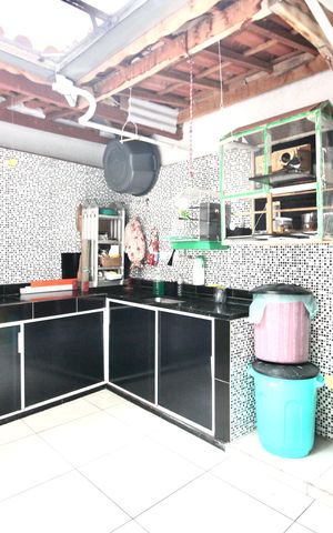 Casa à venda com 140m², 3 quartos e 3 vagasÁrea de serviço 