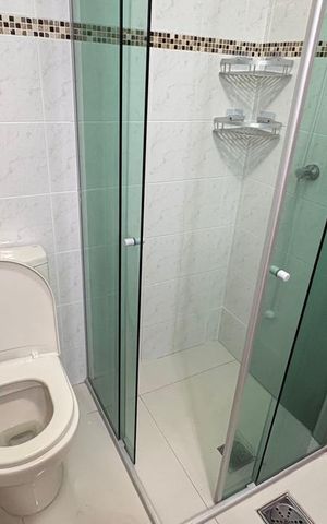 Apartamento à venda com 98m², 3 quartos e 3 vagas Apartamento à venda com 98m², 3 quartos e 3 vagasBanheiro social