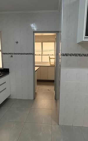 Apartamento à venda com 98m², 3 quartos e 3 vagas Apartamento à venda com 98m², 3 quartos e 3 vagasCozinha