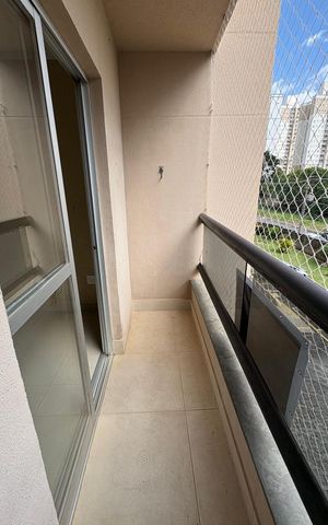 Apartamento à venda com 98m², 3 quartos e 3 vagas Apartamento à venda com 98m², 3 quartos e 3 vagasVaranda da sala