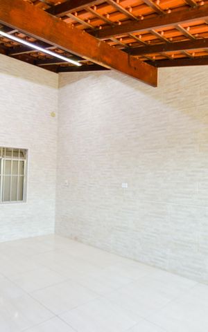 Casa para alugar com 175m², 3 quartos e 1 vagaVaranda