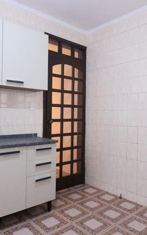 Casa para alugar com 100m², 2 quartos e 1 vaga