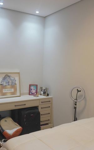 Apartamento à venda com 220m², 3 quartos e 3 vagas Apartamento à venda com 220m², 3 quartos e 3 vagasSuite 3