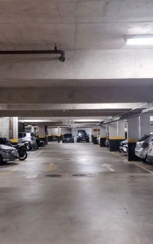 Apartamento para alugar com 84m², 2 quartos e 2 vagas Apartamento para alugar com 84m², 2 quartos e 2 vagasÁrea Comum - Garagem