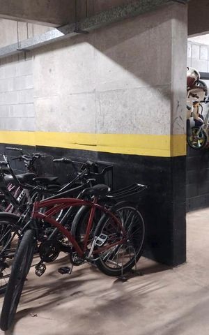 Apartamento para alugar com 84m², 2 quartos e 2 vagas Apartamento para alugar com 84m², 2 quartos e 2 vagasÁrea Comum - Bicicletário