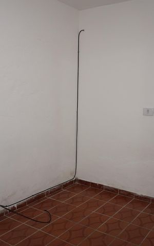 Casa para alugar com 50m², 1 quarto e sem vagaQuarto