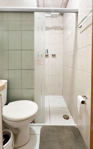 Casa de condomínio à venda com 107m², 2 quartos e 1 vaga Casa de condomínio à venda com 107m², 2 quartos e 1 vagaBanheiro Social