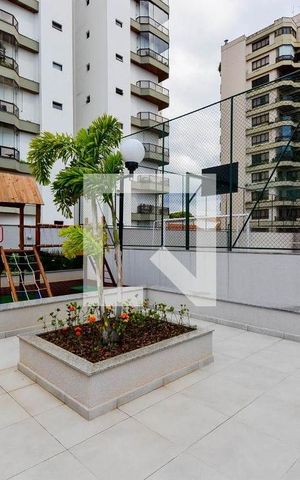 Apartamento para alugar com 42m², 2 quartos e 1 vagaÁrea comum - Playground