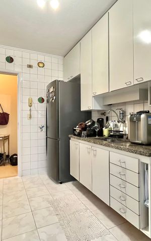 Apartamento à venda com 69m², 2 quartos e 1 vaga Apartamento à venda com 69m², 2 quartos e 1 vagaCozinha 1