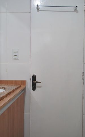 Casa para alugar com 98m², 2 quartos e 2 vagasBanheiro