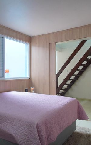Casa para alugar com 98m², 2 quartos e 2 vagasQuarto 1