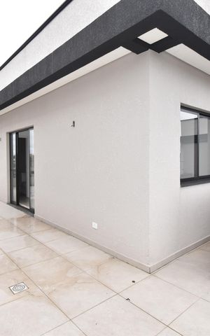 Casa à venda com 136m², 3 quartos e 2 vagasCobertura