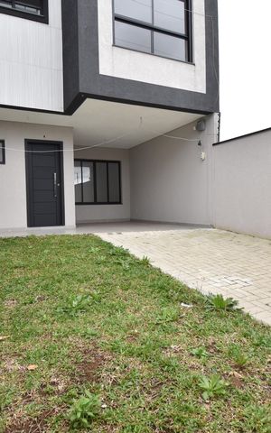Casa à venda com 136m², 3 quartos e 2 vagasÁrea externa