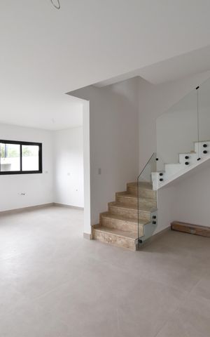 Casa à venda com 136m², 3 quartos e 2 vagasSala/Cozinha