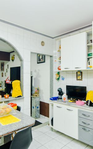 Casa para alugar com 160m², 3 quartos e 2 vagasCozinha