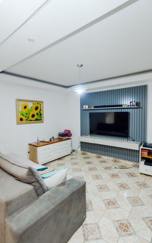 Casa para alugar com 160m², 3 quartos e 2 vagasSala