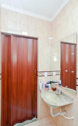 Casa para alugar com 160m², 3 quartos e 2 vagasBanheiro