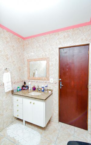 Casa para alugar com 160m², 3 quartos e 2 vagasBanheiro da Suíte 1